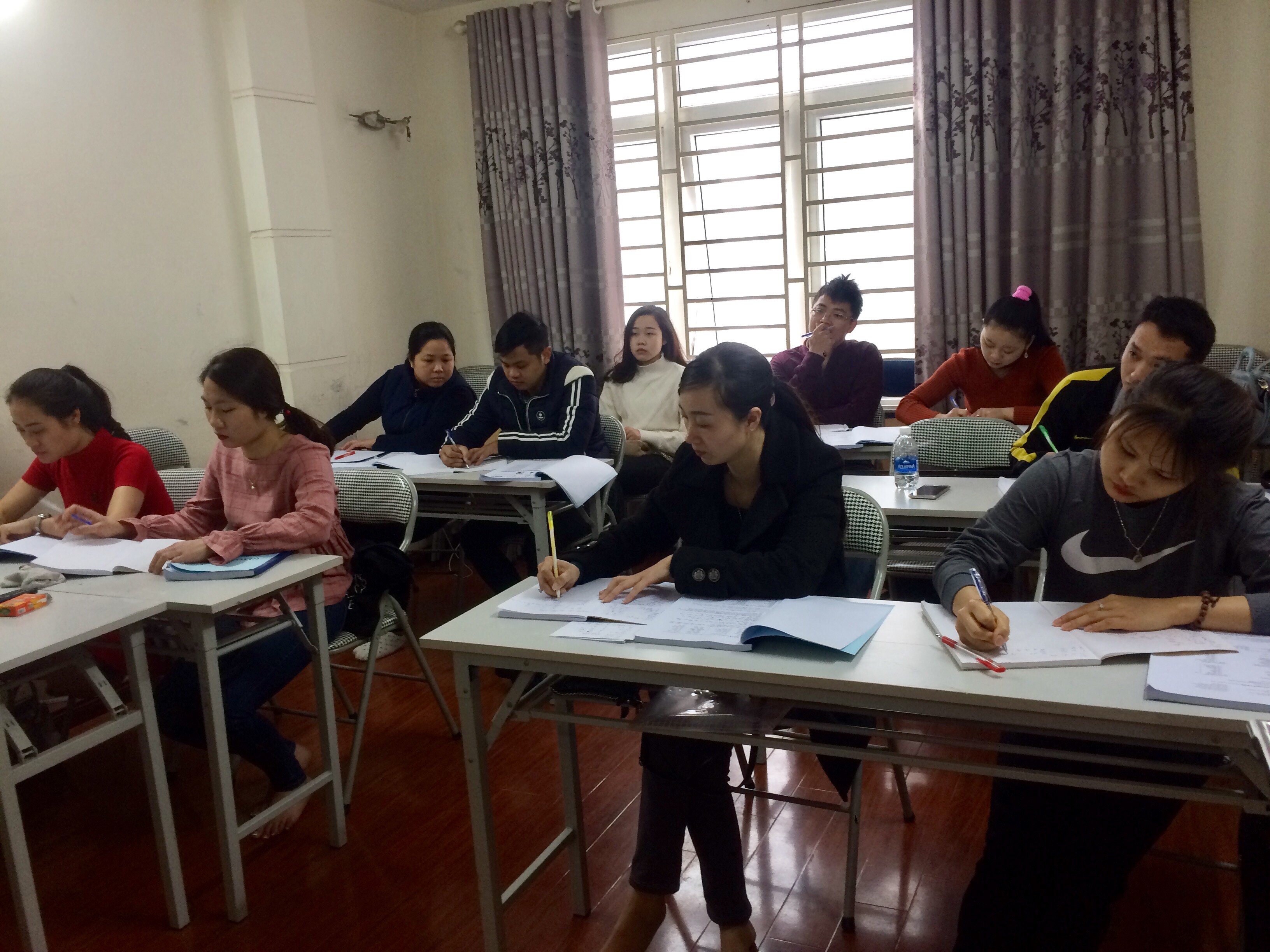 Lịch khai giảng các lớp tiếng Đức tháng 6.2019 (210x360) Lịch khai giảng các lớp tiếng Đức tháng 6.2019